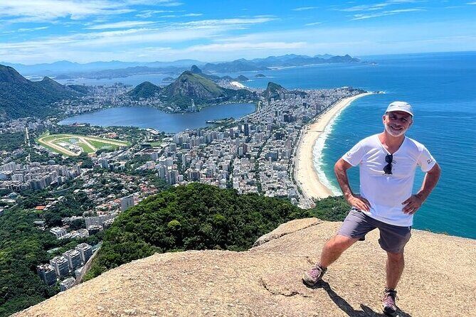 2h30 circuit in the Vidigal Favela - Weather, timing, and what to pack for a hill day