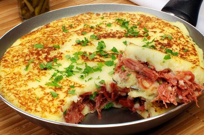 3 Day Food Tour in Rio Cook and Taste Authentic Flavors - Day 3 in five stops: juices, marginalia pizza, esfiha, sardines, and sausage hot-dogs