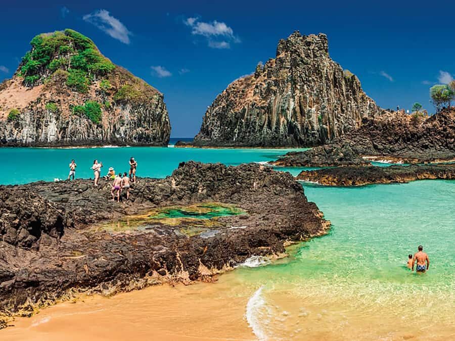 7-Hour Island Adventure: Fernando de Noronha Ilhatour - The morning flow: Sueste and Praia do Leão set the tone
