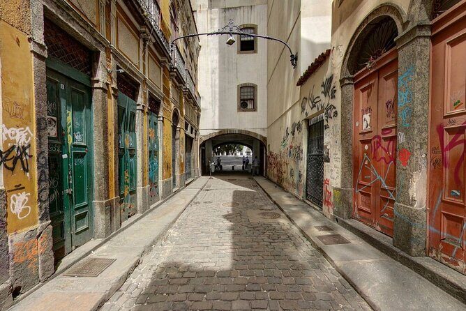 8-Hour Private Guided Tour in Rio de Janeiro - Arcos da Lapa: aqueduct views plus a classic walk through Rio