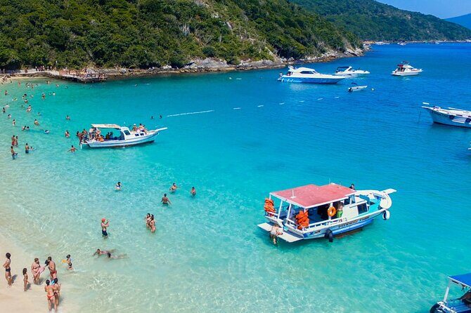 A Day in Arraial do Cabo Guided Tour - Praia do Farol: calm sand and boat-only access