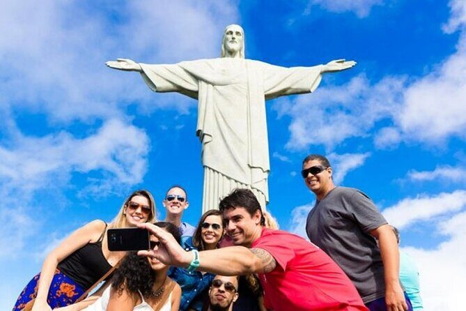 A Day in Rio: Christ the Redeemer, Sugarloaf Mountain, Selaron with Lunch - Maracanã, the Lapa Zone, and Why This Stops Matters