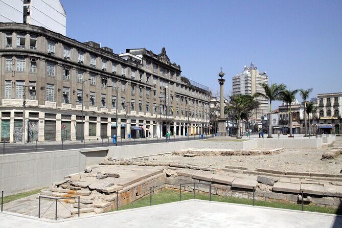 Afro Walking Tour - Samba and resistance (Pedra do Sal) - Who should book this walk (and who might want another plan)