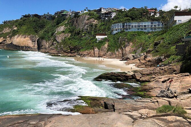 Big Five Rio Attractions & More Private Tour with Tickets and Lunch Included - Mirante Dona Marta: a different view of the same icons