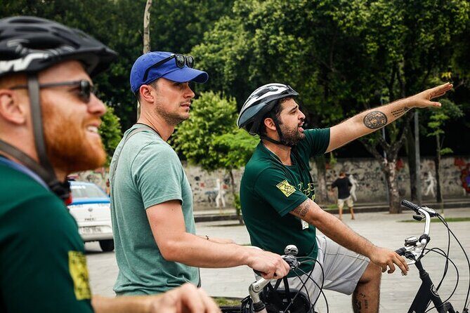 Bike Tour Of Rio – Beaches and Lagoon - Getting started at the Fairmont Copacabana (9:30 am)