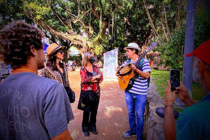 Bossa Nova Walking Tour - Praça General Osório and the Hippie Fair link: how scenes shape songs