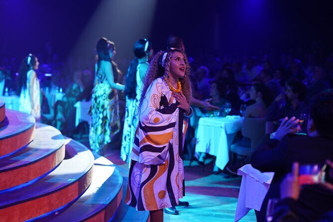 Brazilian Dinner Show: Cultural Experience in Rio de Janeiro - Timing and arrival: why you might feel like you’re waiting