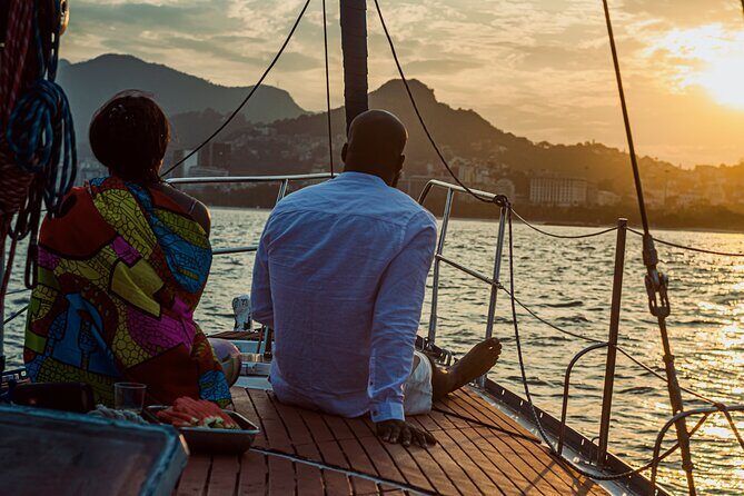 Brunch & Sunset Cruise with Capirinha in Rio - Marina da Glória Start: where this Rio cruise gets rolling