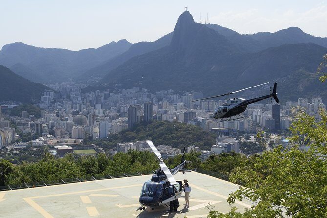 Christ Statue and Sugarloaf Private Tour with a Photographer - Crossing Tijuca National Park: part scenic drive, part photo planning