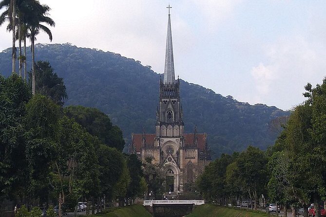 Discover Petropolis and its Hidden Gems with our Private Tour - Imperial Museum: royal summer house artifacts that make the 1800s feel real