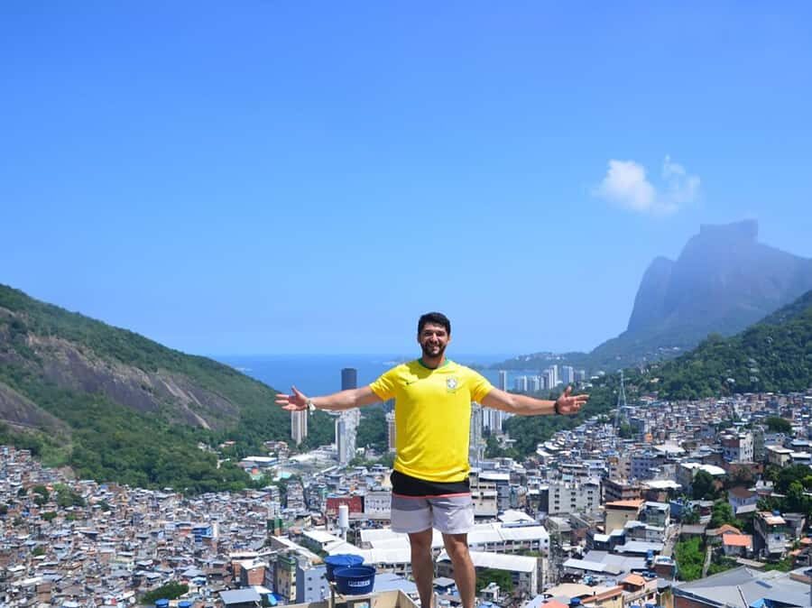 Discover Rocinha: Guided Tour of the Famous Favela - Views From Rocinha’s Highest Point: Christ, Sugarloaf, and the Sea