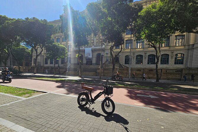 E-Bike Tour: Local Guide, Historic Center to Ipanema - Should You Book This Downtown-to-Ipanema E-Bike Tour?
