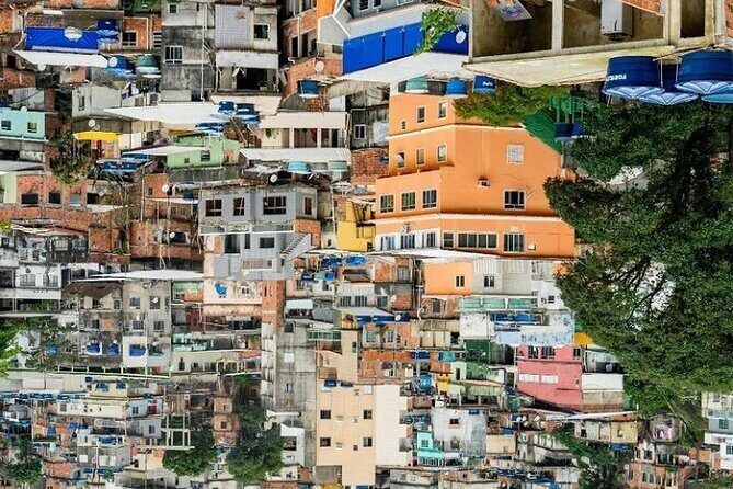 Explore the history and culture of Favela da Rocinha - Food and restaurant time: what’s included vs. what you’ll pay for