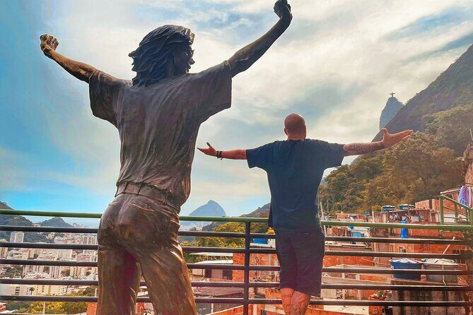Favela Tour -The path of Michael Jackson in Rio - Key points to know before you go