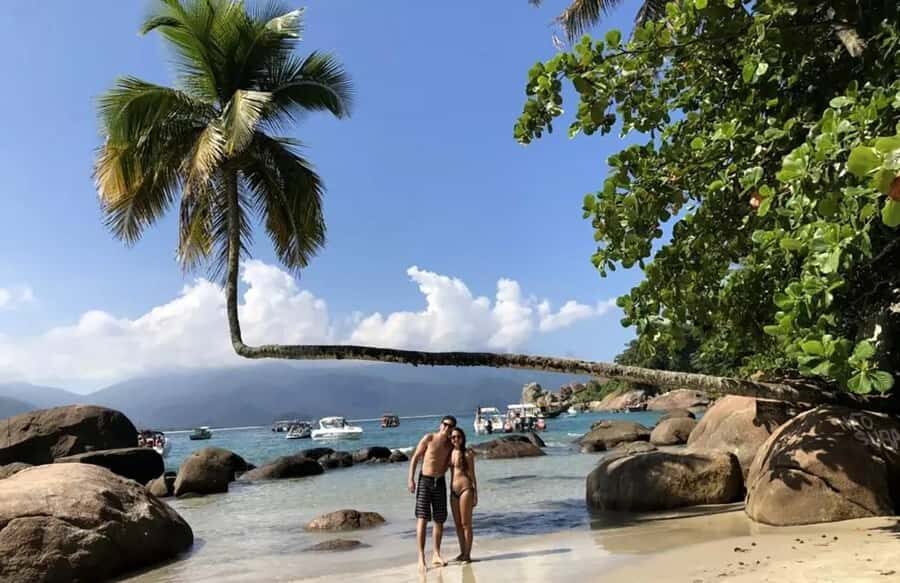 From Rio de Janeiro: Angra dos Reis & Ilha Grande Day Tour - Lagoa Azul and Lagoa Verde: The Clear-Water Swimming and Snorkeling Stops