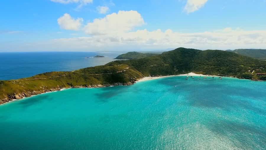 From Rio de Janeiro: Arraial do Cabo Boat Trip with Lunch - Why Arraial’s Water Turns This Color