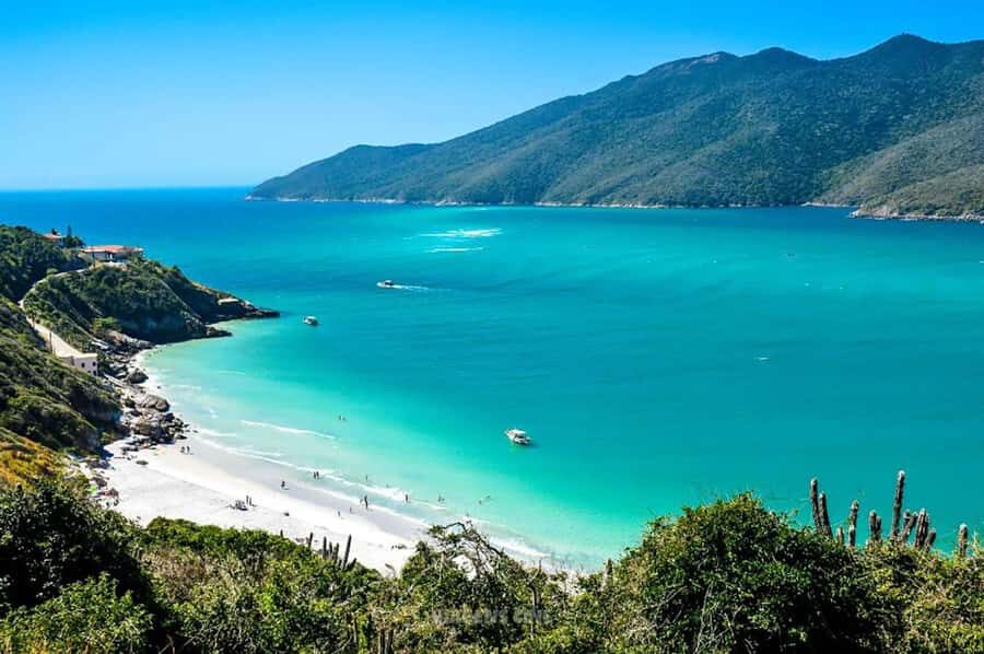 From Rio de Janeiro: Arraial do Cabo Island Day Trip - Blue Grotto and Fenda de Nossa Senhora: quick photo stops with big payoff