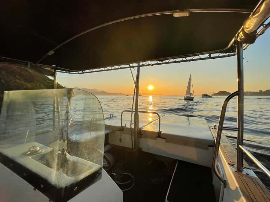 From Rio de Janeiro: Private Speedboat Tour - Your Meal on the Water: Bring Food, Let the Sailor Cook