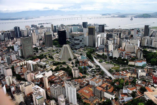 Full Day Selaron Steps, Sugar Loaf and Christ Redeemer Statue with Lunch - The van to Corcovado: arriving ready for the Christ moment