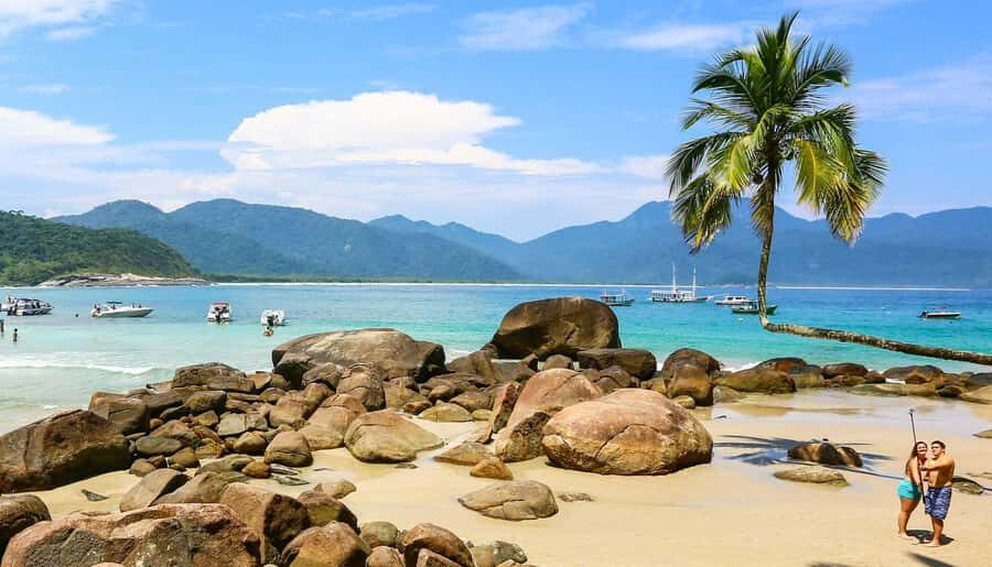 Full-Day Tour to Angra dos Reis and Ilha Grande - The Lunch at Praia de Japariz: What’s Included, and What to Time