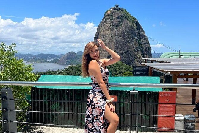 Full Tour in Rio: Christ, Sugarloaf Mountain, City Tour and Lunch - Escadaria Selarón: the staircase you keep walking past on purpose