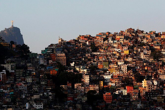 Guide Tour DA the Rocinha Favela - The inside view you came for: daily life, local perspective, and guided context