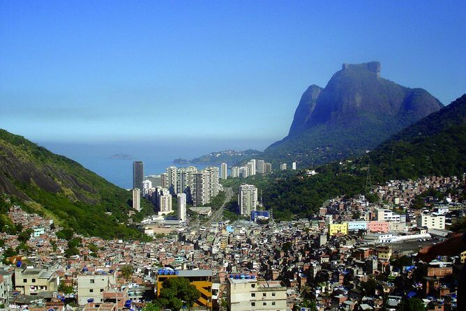 Guide Tour DA the Rocinha Favela - Tour format: shared pacing, group size, and time expectations