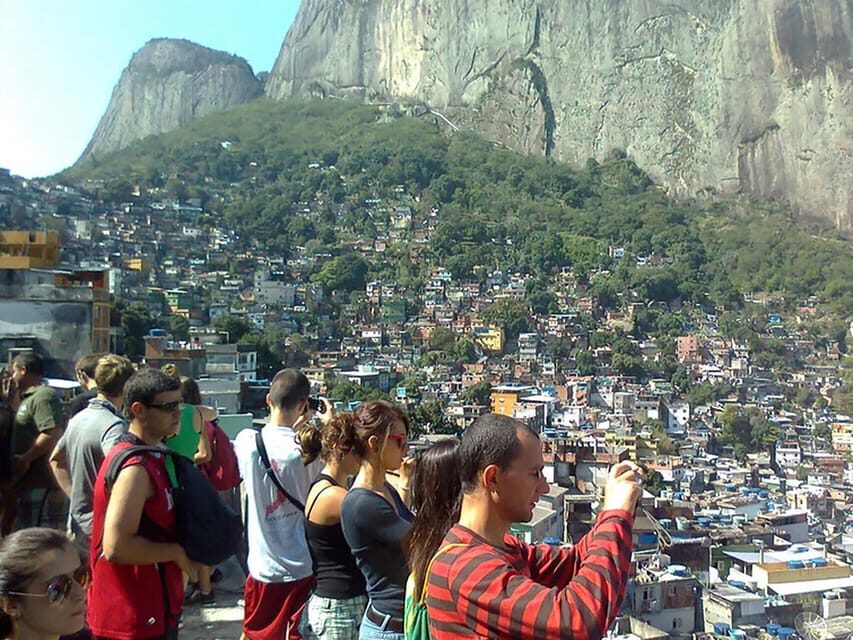 Guided Excursion: Get to Know Rocinha - Group tour logistics: pickup, shared pace, and language support