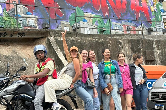 Guided Tour in the Favela da Rocinha in Rio de Janeiro - What you’ll notice on the ground: street art, food, and community projects