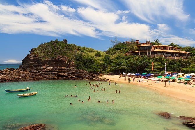 Guided Tour to Búzios with Boat Tour and Lunch - Rua da Pedras and lunch: where you recharge without guessing
