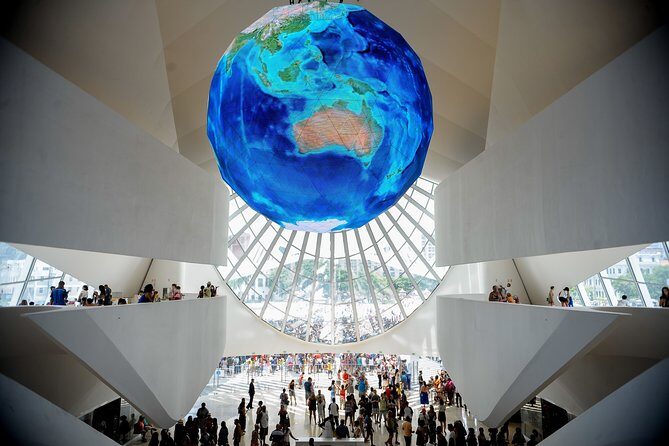 Guided Tour to the Museum of Tomorrow - Pickup, timing, and how the 11:00 start affects your day