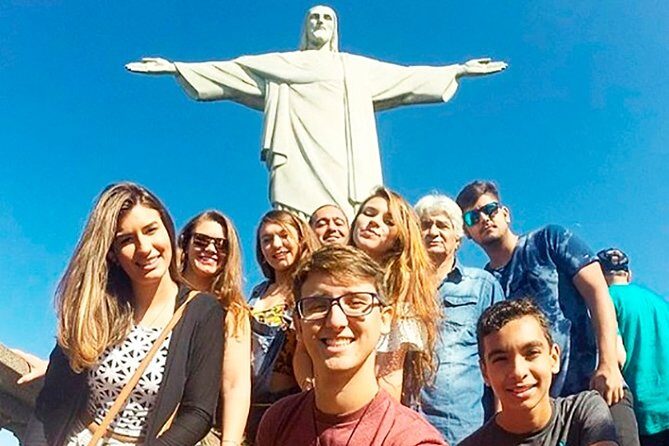 Guided Tour to the Redemptor Christ and City in Rio de Janeiro - Maracanã in 30 minutes: football history from street level