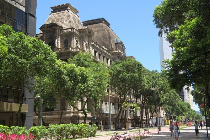 Guided Walk through the Historic Center of Rio DE Janeiro - Confeitaria Colombo and Primeiro de Maio: downtown legends on foot