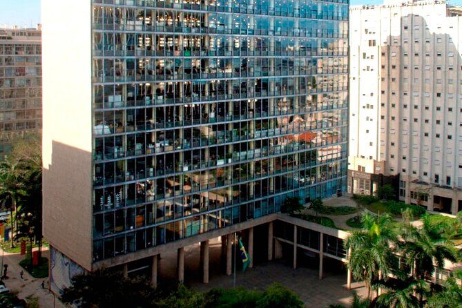 Half-Day Architecture Walking Tour in Rio - Edifício Austregésilo de Athayde: a modernist symbol in the center