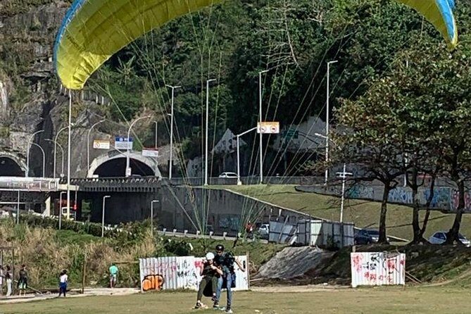 Hang gliding in Rio de Janeiro - Safety and pilot quality: what’s included and what to listen for