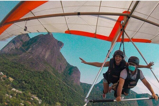 Hang Gliding or Paragliding Package experience in Rio - Your Day on the Ground: Check-In, Transport, Launch Prep