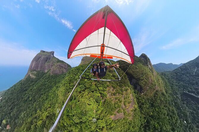 Hang Gliding & Paragliding in Rio de Janeiro - At the Take-Off Point: Harness, Helmet, and the Assembly Moment