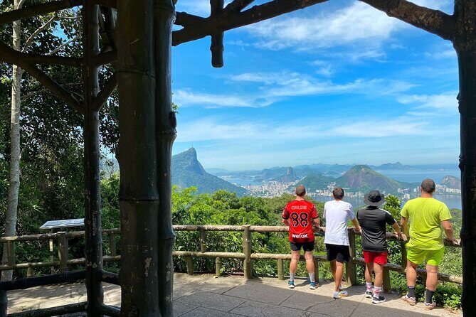 Hiking in the Tijuca Forest : Waterfalls and Caves - Taunay Waterfall: Cascatinha Taunay is worth the effort