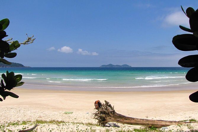 Ilha Grande Hiking Tour - The 6:00 a.m. start: what the day feels like in real time