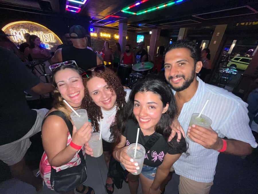 More than a Pub Crawl: An Authentic Night Experience in Rio - Who this Lapa night tour is best for
