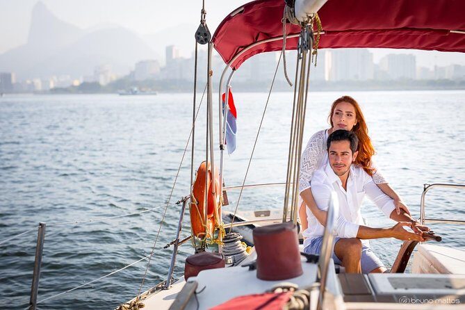 Morning Sailing Tour in Rio de Janeiro - DDRio - Stop One: the Rio Bay loop and the landmarks that frame the whole ride
