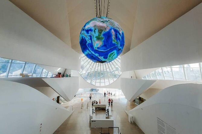 Museum of Tomorrow Guided Tour, Admission & Transfer - Who should book this tour, and who might skip it