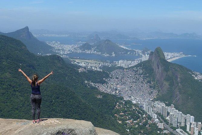 Pedra da Gavea Guided Hiking tour - The Carrasqueira section: basic rock climbing with real support