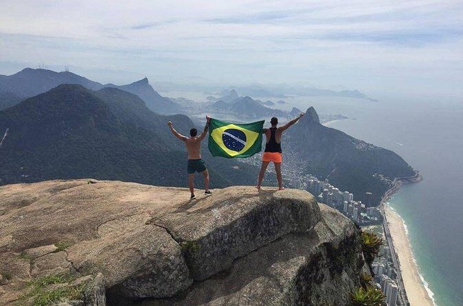Pedra da Gávea - hiking tour with safety equipment - Stop 2: Parque Nacional da Tijuca and that long shaded stretch