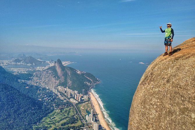 Pedra da Gávea Trail with Guide - Getting There: The 7:30 AM Start in Itanhangá
