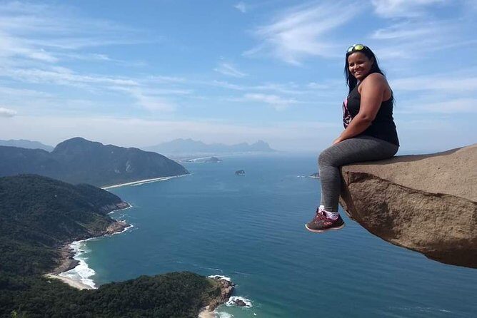 Pedra do Telégrafo Hike - Pedra do Telégrafo at 6:00 AM: Beats the Heat and Sets the Tone