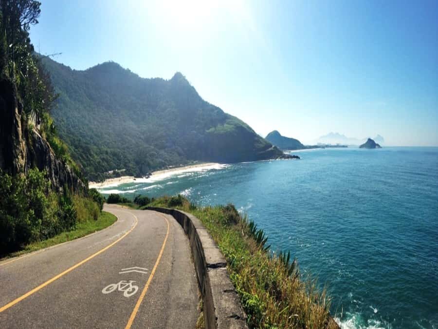 Pedra do Telégrafo Hike and Beach Full-Day Tour - Should you book it? My honest call