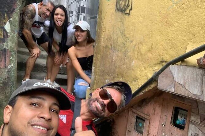 Private 2-Hours Sightseeing Walking Tour in Rocinha and moto-taxi - FAQ