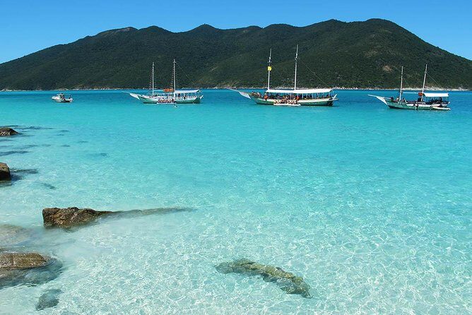 Private Tour: Day Tour to Arraial do Cabo from Rio de Janeiro - Pickup and private comfort in an air-conditioned vehicle