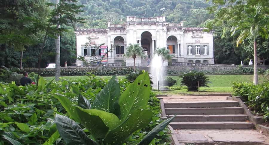Rio: Botanical Garden, Tijuca Forest, and Parque Lage Tour - Price and value: what $104 buys in 5 hours